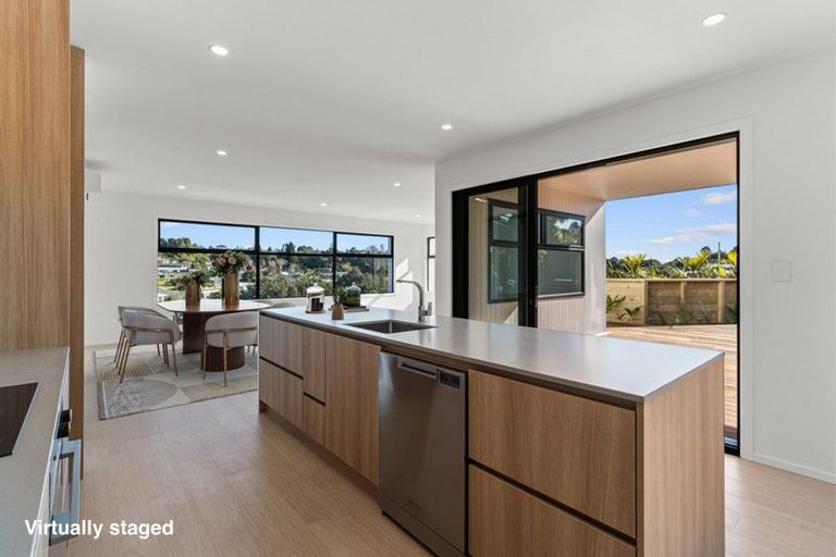 Photo of property in 228a Heta Road, Merrilands, New Plymouth, 4312