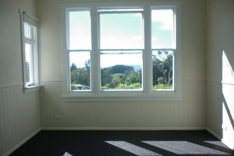 Photo of property in 341 Owhiwa Road, Parua Bay, Onerahi, 0192