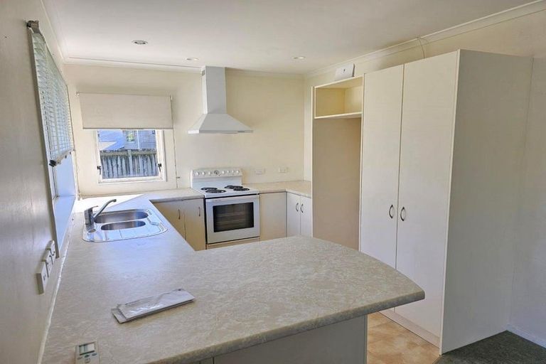 Photo of property in 261 Maungaraki Road, Maungaraki, Lower Hutt, 5010