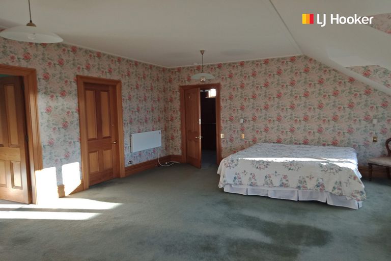 Photo of property in 13 Waikana Street, Broad Bay, Dunedin, 9014