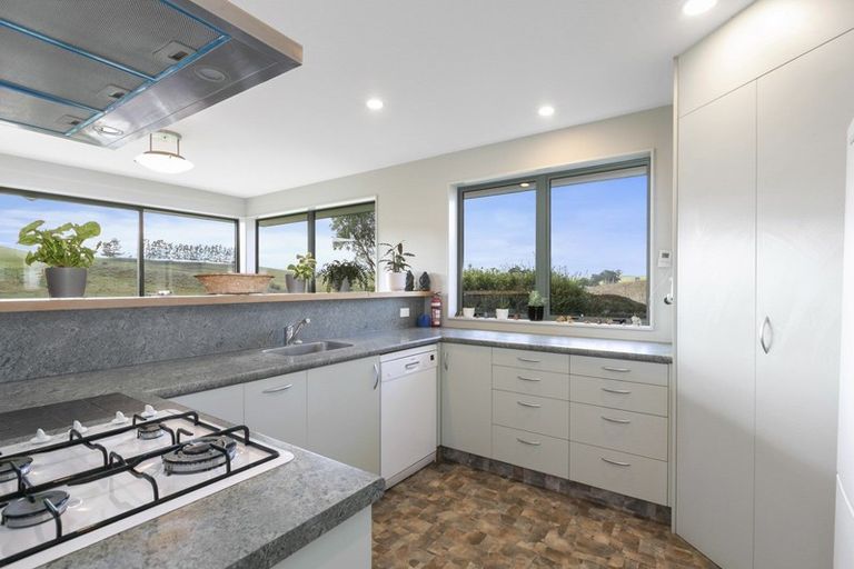 Photo of property in 229 Flag Swamp Road, Waikouaiti, 9472