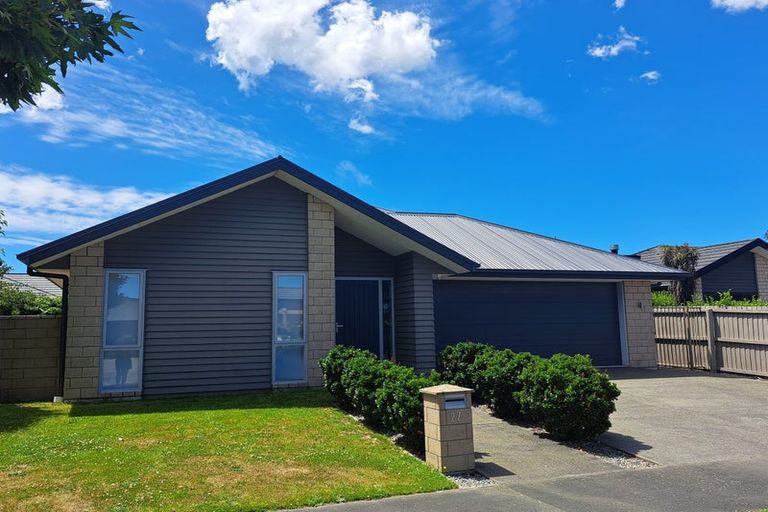 Photo of property in 27 Handley Crescent, Wigram, Christchurch, 8042