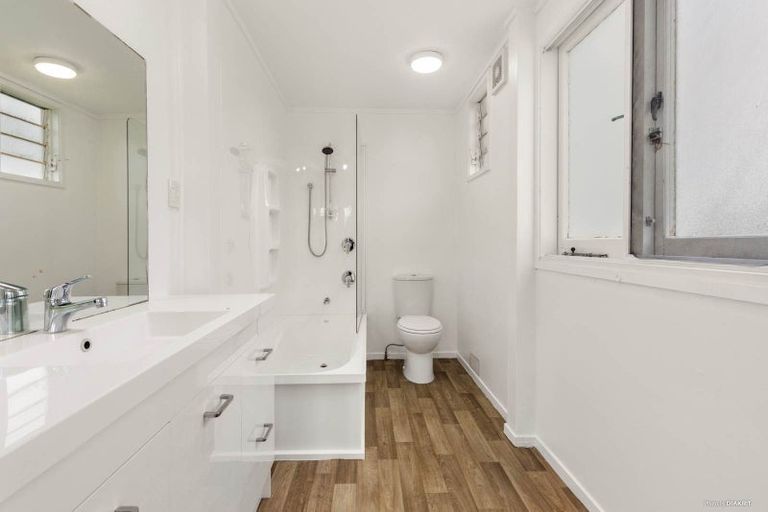 Photo of property in 8 Colbeck Road, Awhitu, 2684