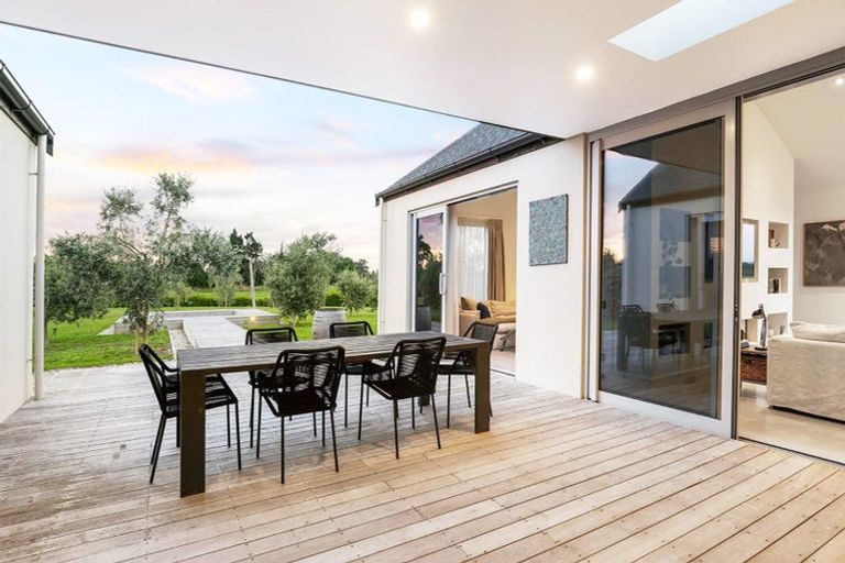 Photo of property in 337 Ararimu Valley Road, Helensville, Waimauku, 0882