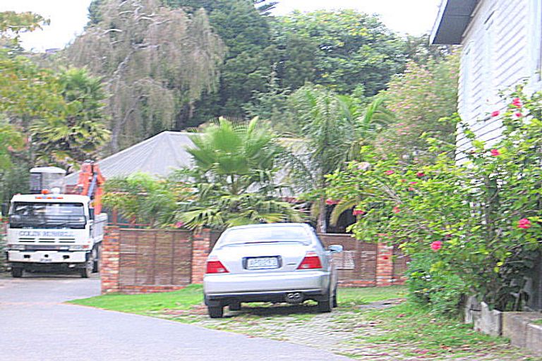 Photo of property in 1/32 Ramsgate Terrace, Mairangi Bay, Auckland, 0630