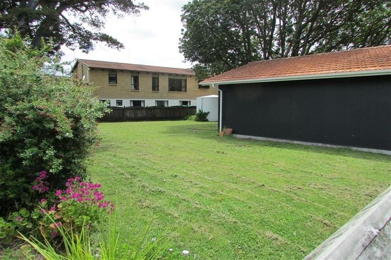 Photo of property in 26 Laurence Street, Manly, Whangaparaoa, 0930