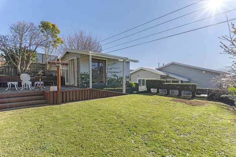 Photo of property in 145 Clawton Street, Westown, New Plymouth, 4310