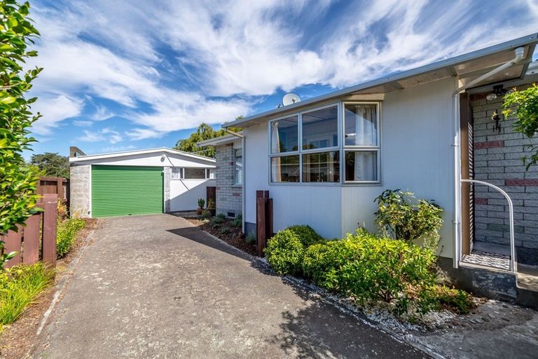 Photo of property in 5a Fairbrother Street, Carterton, 5713
