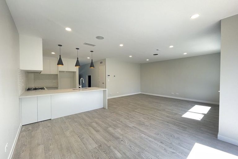 Photo of property in 355d Beach Road, Campbells Bay, Auckland, 0630