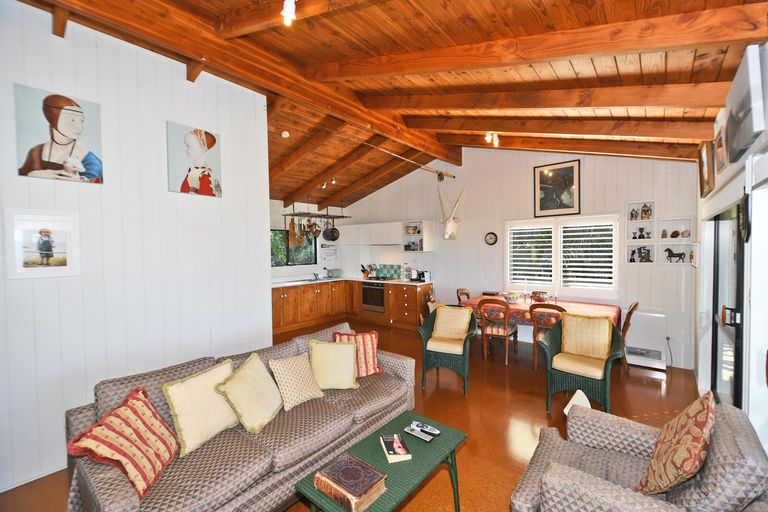 Photo of property in 2/105 Leigh Road, Leigh, Warkworth, 0985