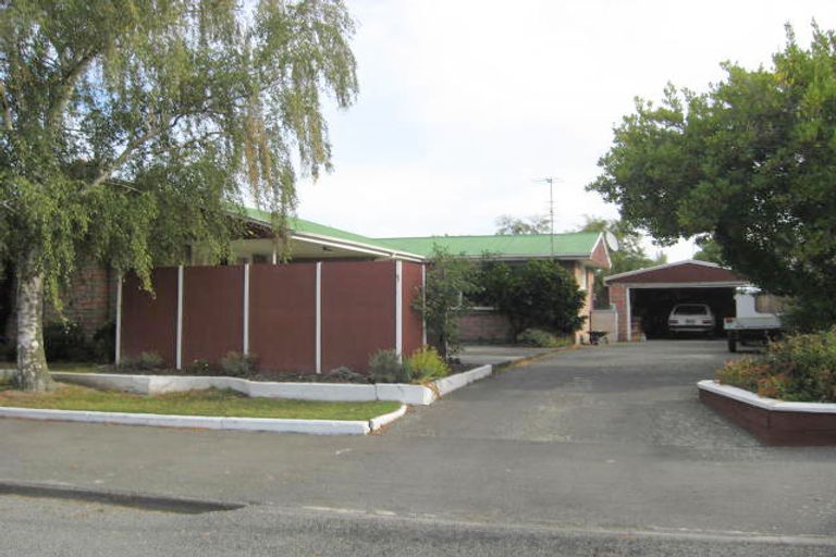 Photo of property in 1 Reddecliffe Crescent, Hampstead, Ashburton, 7700