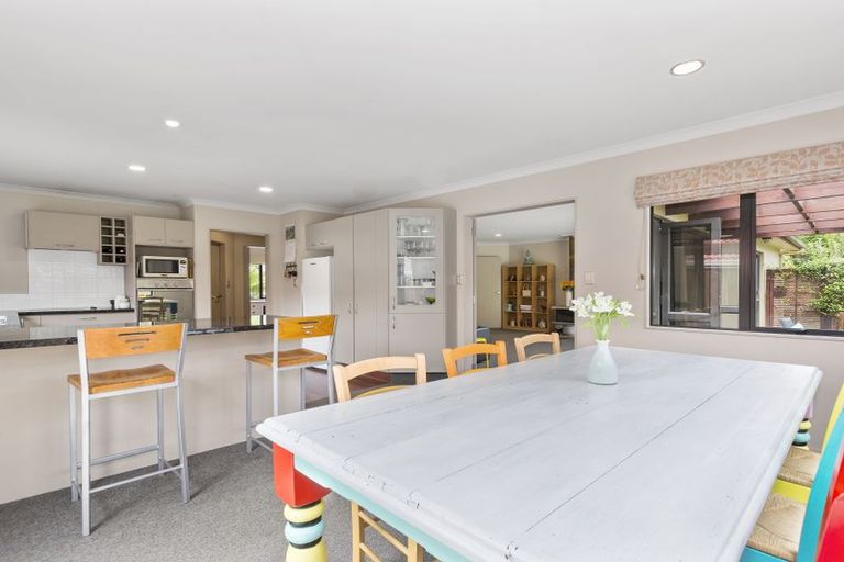 Photo of property in 90 Rowesdale Drive, Ohauiti, Tauranga, 3112