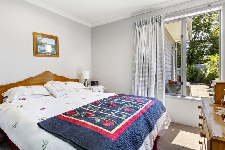 Photo of property in 2/30 Ingle Avenue, Waipahihi, Taupo, 3330