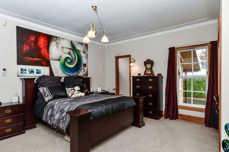 Photo of property in 37 Dalethorpe Avenue, Fairfield, Hamilton, 3214