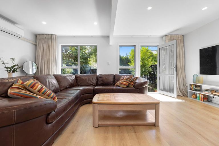 Photo of property in 4/100 Papanui Road, Merivale, Christchurch, 8014