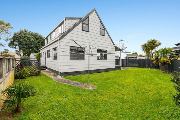 Photo of property in 136b Eversham Road, Mount Maunganui, 3116