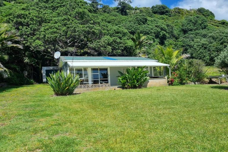 Photo of property in 10734 State Highway 35, Waihau Bay, Te Kaha, 3199