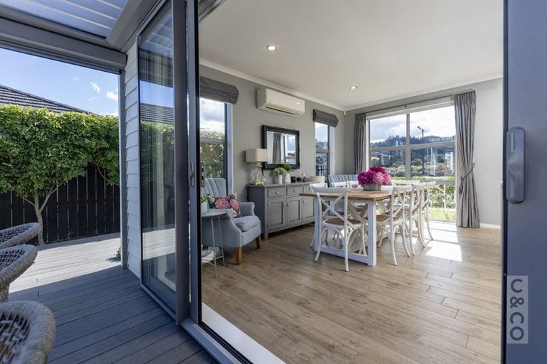 Photo of property in 11 Parlane Drive, Huapai, Kumeu, 0810