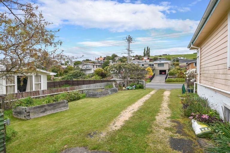 Photo of property in 50 Hall Road, Sawyers Bay, Port Chalmers, 9023