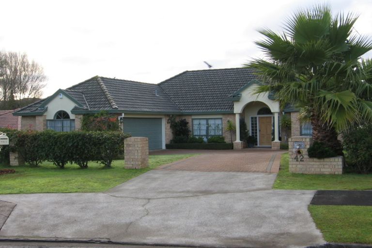 Photo of property in 42 Tralee Terrace, Dannemora, Auckland, 2016