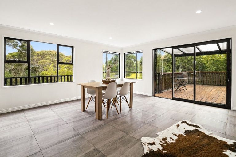 Photo of property in 11 Chelivode Street, Waitati, 9085