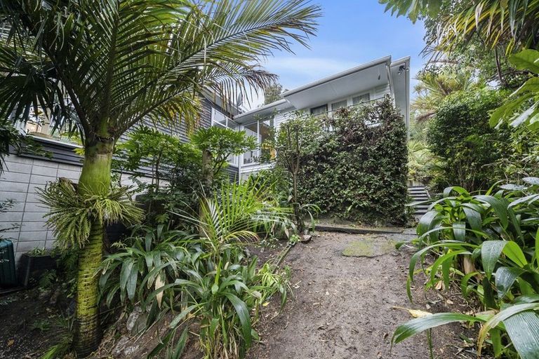 Photo of property in 58 Matai Road, Raumati South, Paraparaumu, 5032