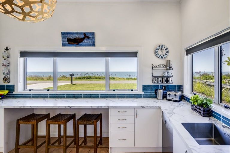 Photo of property in 186 Whirinaki Road, Eskdale, Napier, 4182