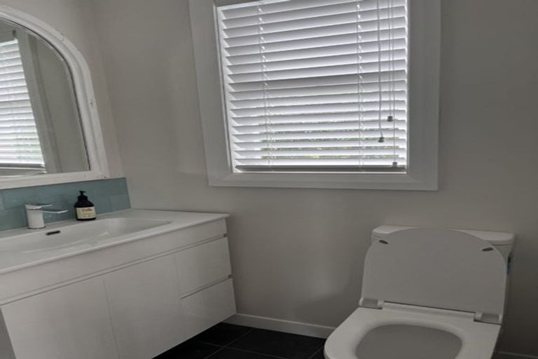 Photo of property in 77 King Street, Hikurangi, 0114