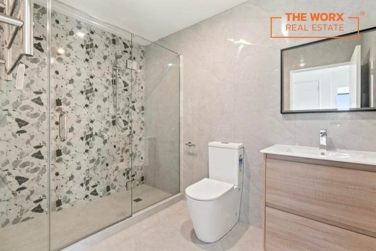 Photo of property in 193b Mahia Road, Wattle Downs, Auckland, 2103