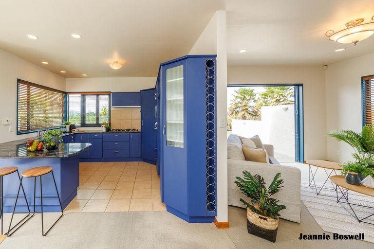 Photo of property in 55 Royal Oak Drive, Kelvin Grove, Palmerston North, 4414