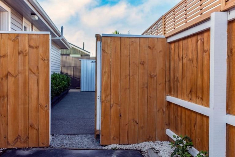 Photo of property in 15a Baretta Street, Somerfield, Christchurch, 8024