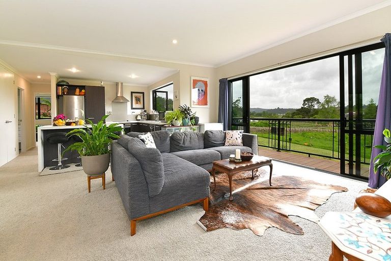 Photo of property in 655 Kaipara Coast Highway, Kaukapakapa, 0871