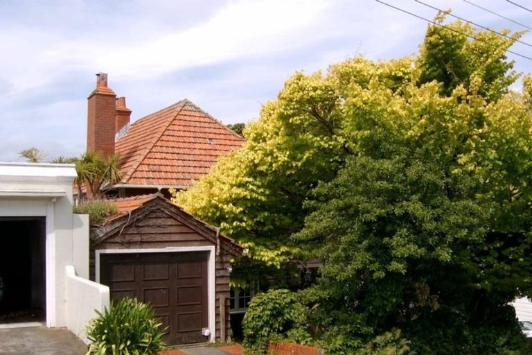 Photo of property in 66 Aurora Terrace, Kelburn, Wellington, 6012