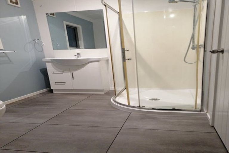 Photo of property in 17a Botany Lane, Whitby, Porirua, 5024