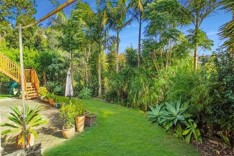 Photo of property in 147b Browns Bay Road, Browns Bay, Auckland, 0630