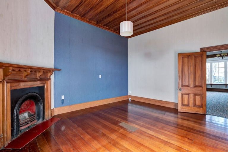 Photo of property in 76 South Road, Manaia, 4612