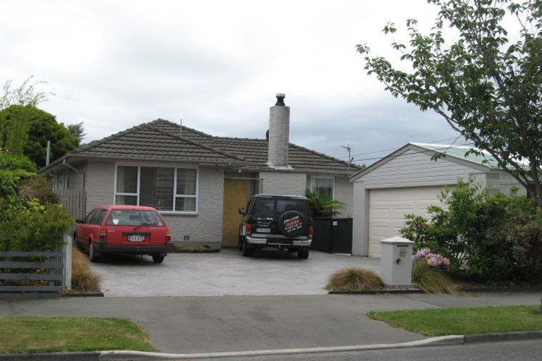 Photo of property in 37 Teesdale Street, Burnside, Christchurch, 8053