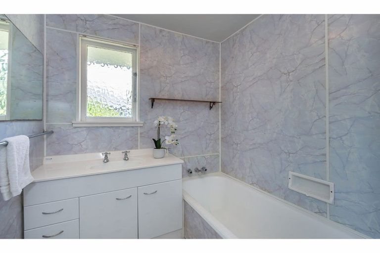 Photo of property in 273 Centaurus Road, Hillsborough, Christchurch, 8022