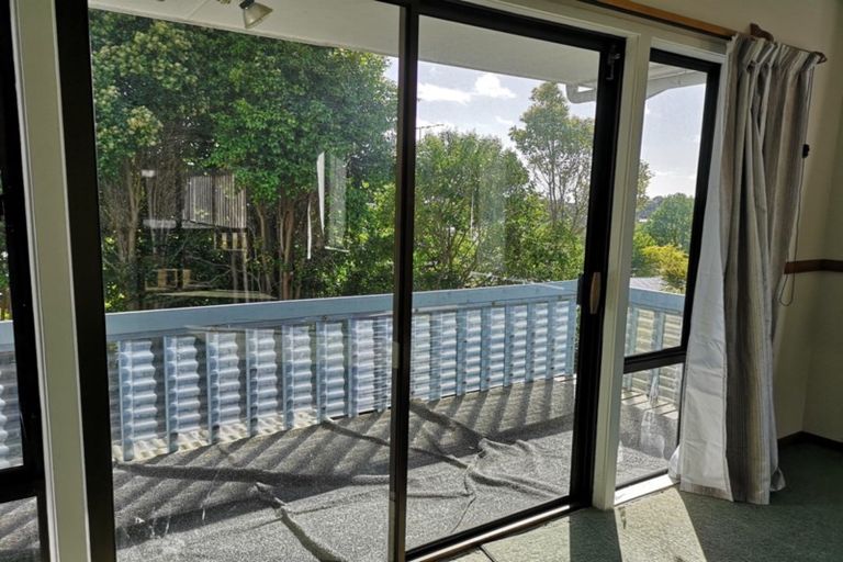 Photo of property in 149 Oaktree Avenue, Browns Bay, Auckland, 0630