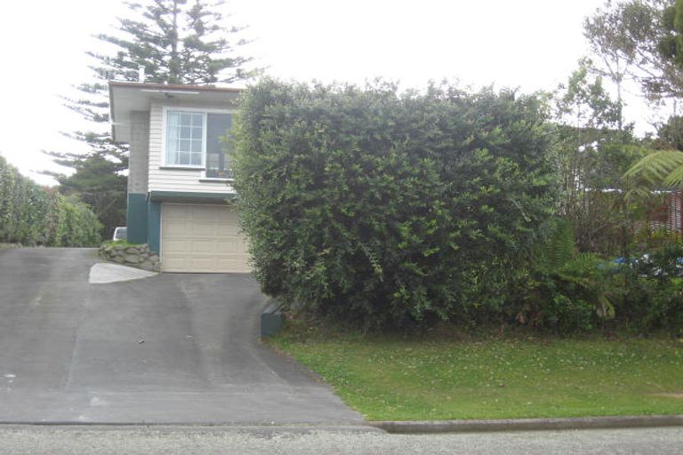 Photo of property in 52 Kawiu Road, Levin, 5510