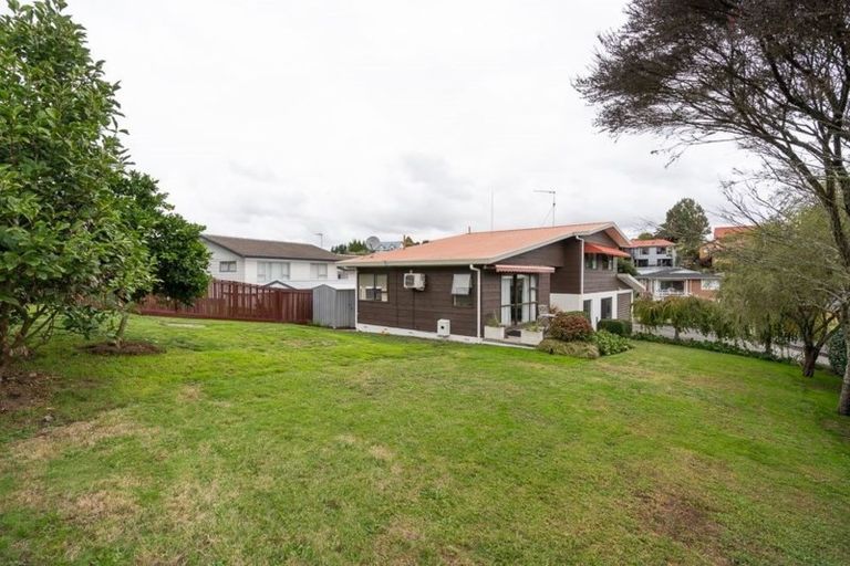 Photo of property in 2 Birch Hill Place, Dinsdale, Hamilton, 3204