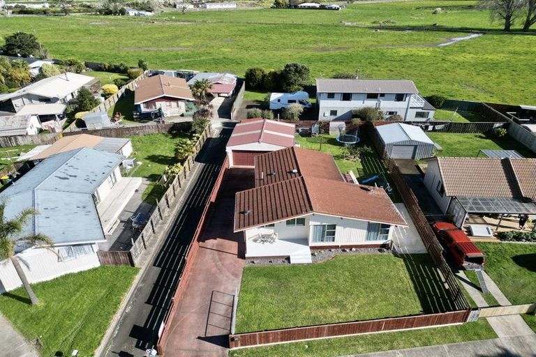 Photo of property in 20 Tawhara Place, Edgecumbe, 3120