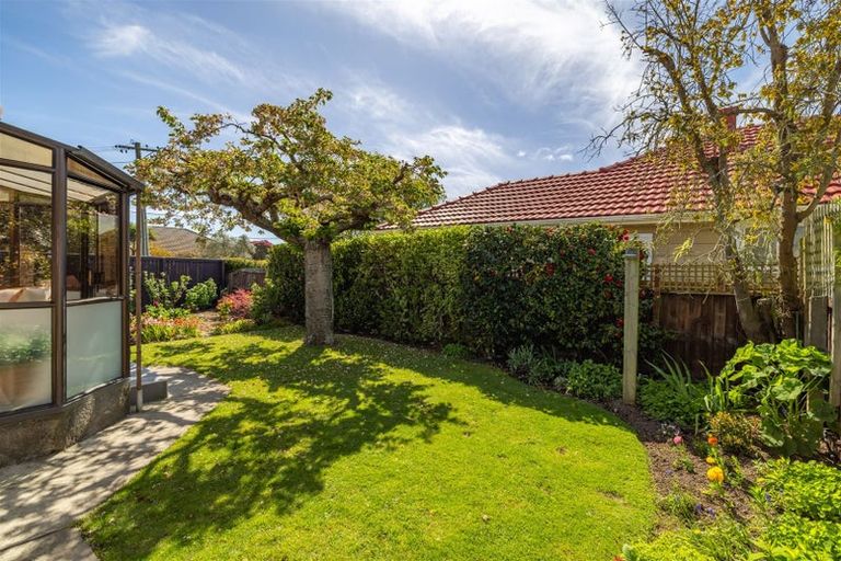 Photo of property in 30 Ranger Street, Mairehau, Christchurch, 8052