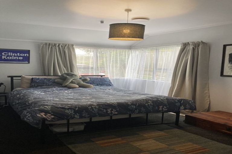 Photo of property in 2/53 Dominion Park Street, Johnsonville, Wellington, 6037