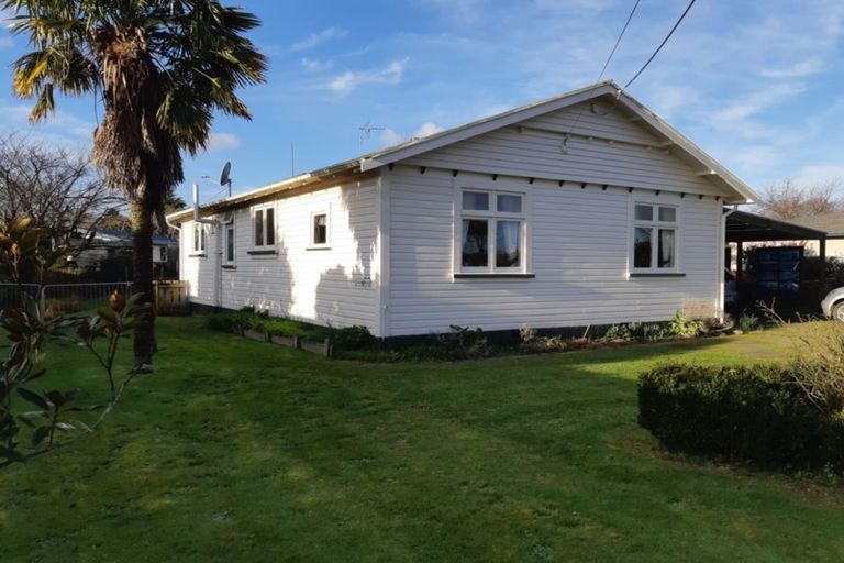 Photo of property in 40 Costley Street, Carterton, 5713
