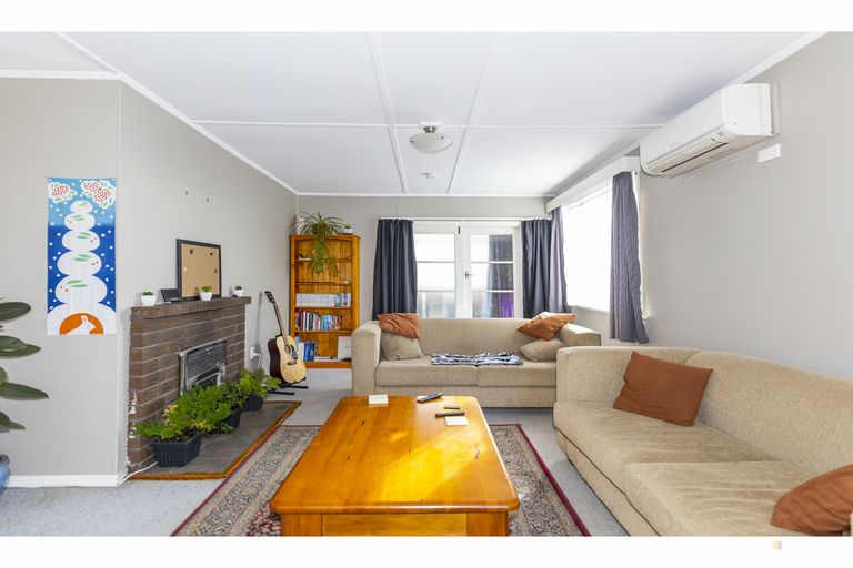 Photo of property in 52 Grants Road, Marchwiel, Timaru, 7910