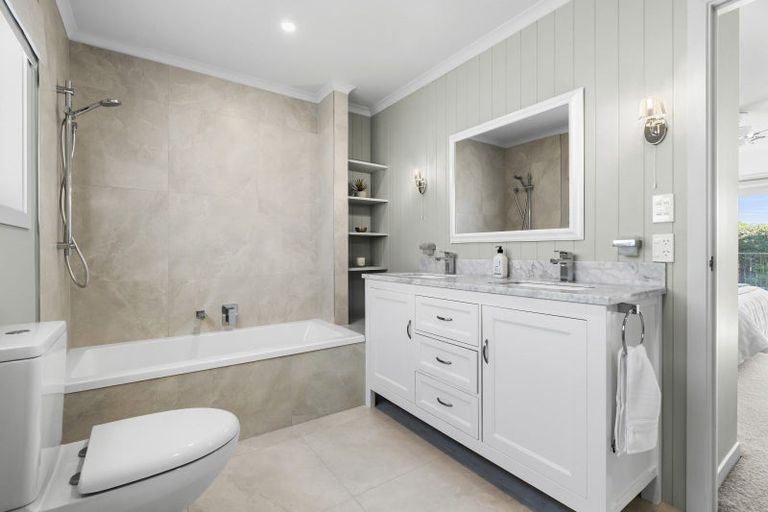 Photo of property in 26 Romina Way, Martinborough, 5781