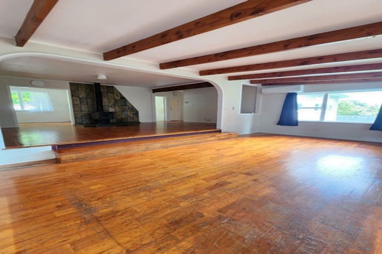 Photo of property in 63 Orchard Street, Avondale, Auckland, 1026