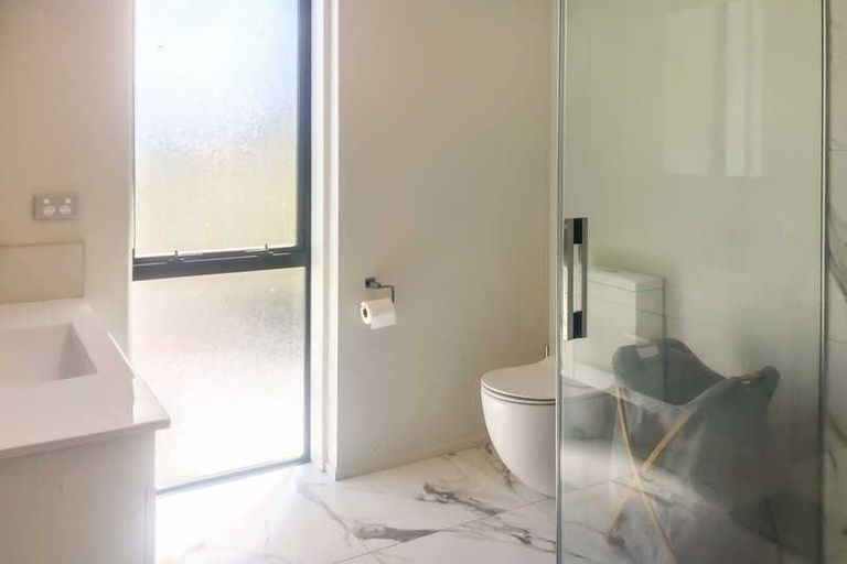 Photo of property in 18 Sunvale Terrace, Cashmere, Christchurch, 8022