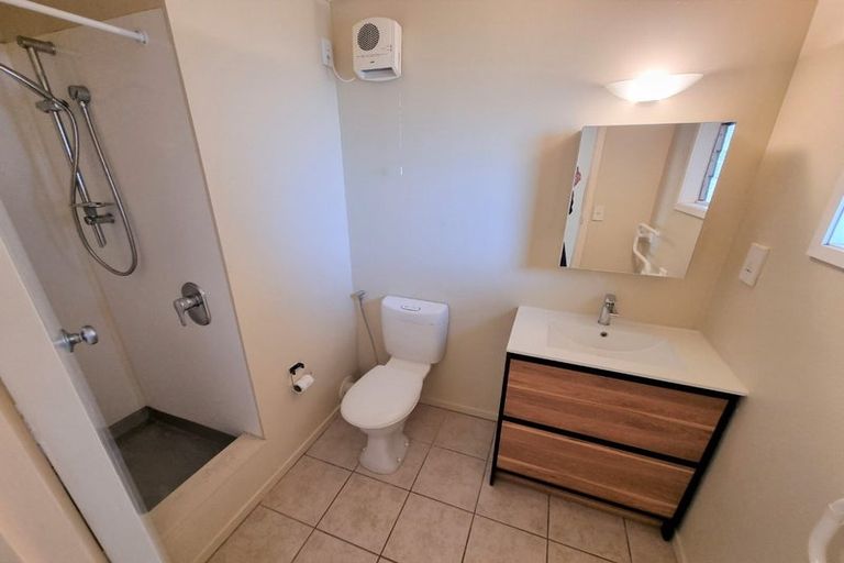 Photo of property in 17/83 Lake Road, Devonport, Auckland, 0622